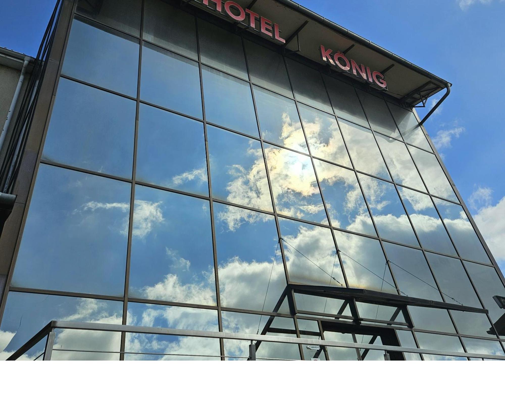 Koenig Hotel Nagykanizsa Exterior photo